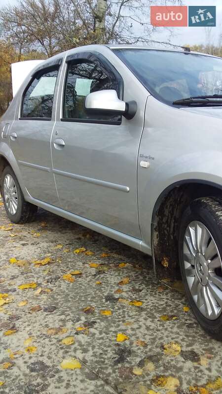 Седан Renault Logan 2011 в Кобеляках фото 2 Седан Renault Logan 2011 в Кобеляках