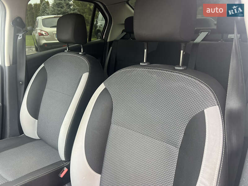 Седан Renault Logan 2016 в Днепре фото 11 Седан Renault Logan 2016 в Днепре