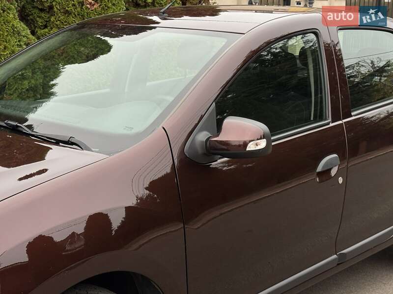 Седан Renault Logan 2017 в Одесі фото 11 Седан Renault Logan 2017 в Одесі