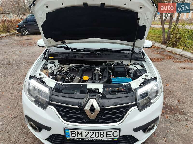 Седан Renault Logan 2017 в Глухове
