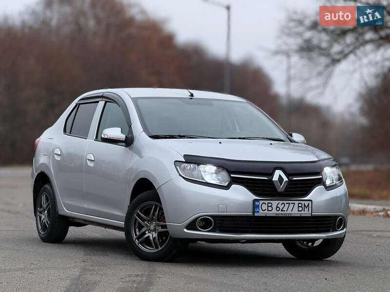 Renault Logan 2013