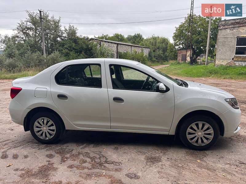 Седан Renault Logan 2013 в Львове фото 8 Седан Renault Logan 2013 в Львове