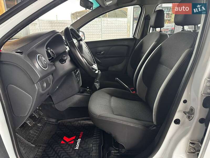 Седан Renault Logan 2015 в Виннице фото 11 Седан Renault Logan 2015 в Виннице