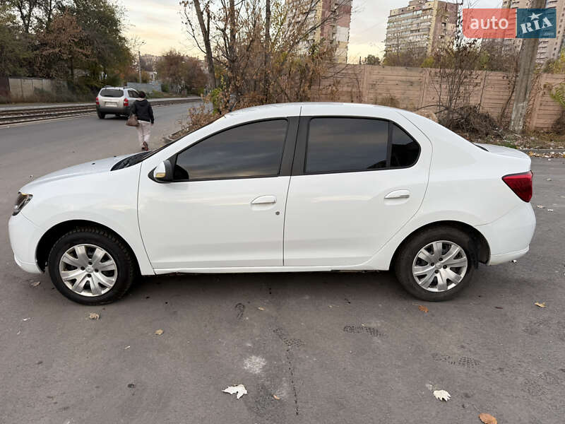 Седан Renault Logan 2013 в Днепре фото Седан Renault Logan 2013 в Днепре