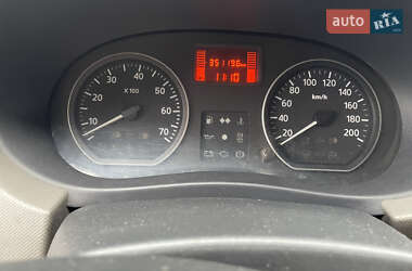 Седан Renault Logan 2012 в Жидачове