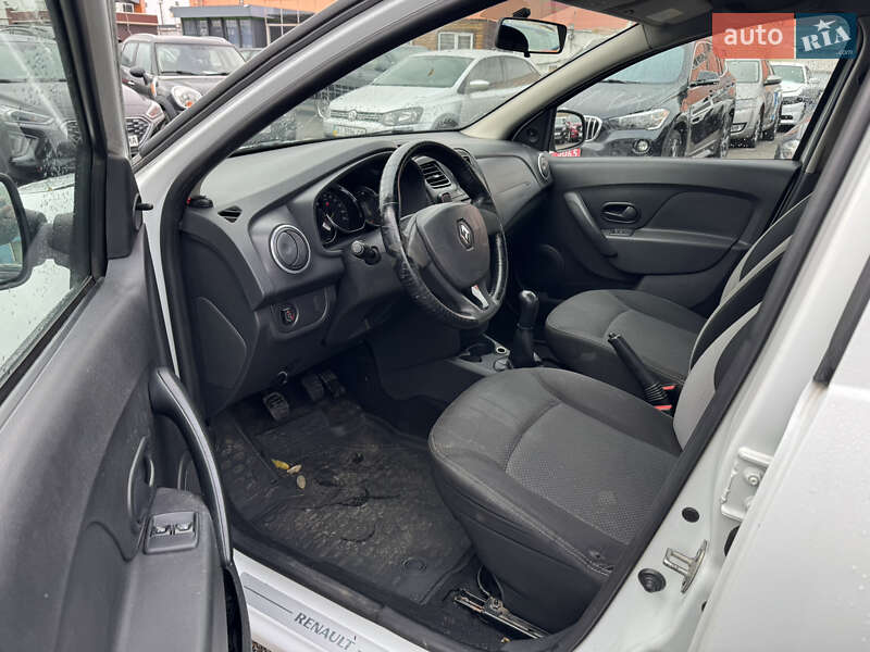 Седан Renault Logan 2016 в Києві фото 7 Седан Renault Logan 2016 в Києві