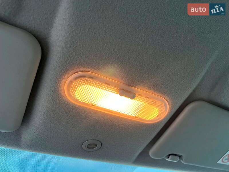 Седан Renault Logan 2016 в Львове фото 29 Седан Renault Logan 2016 в Львове