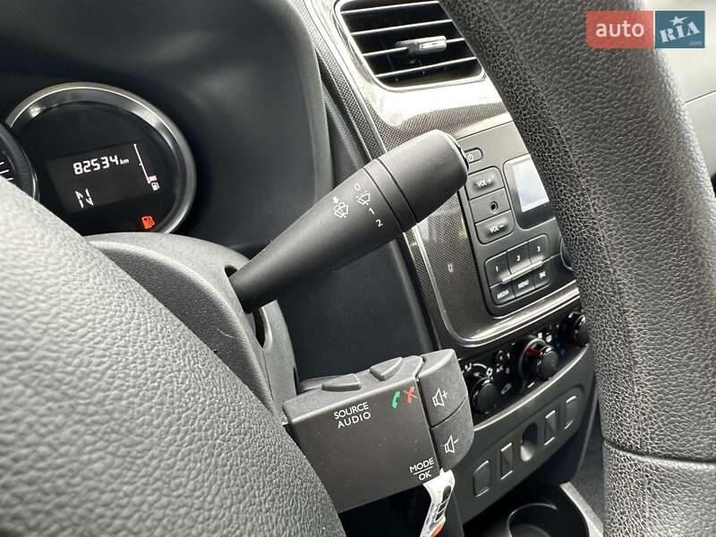 Седан Renault Logan 2021 в Киеве