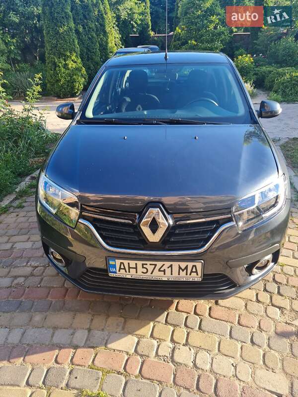 Седан Renault Logan 2019 в Черновцах