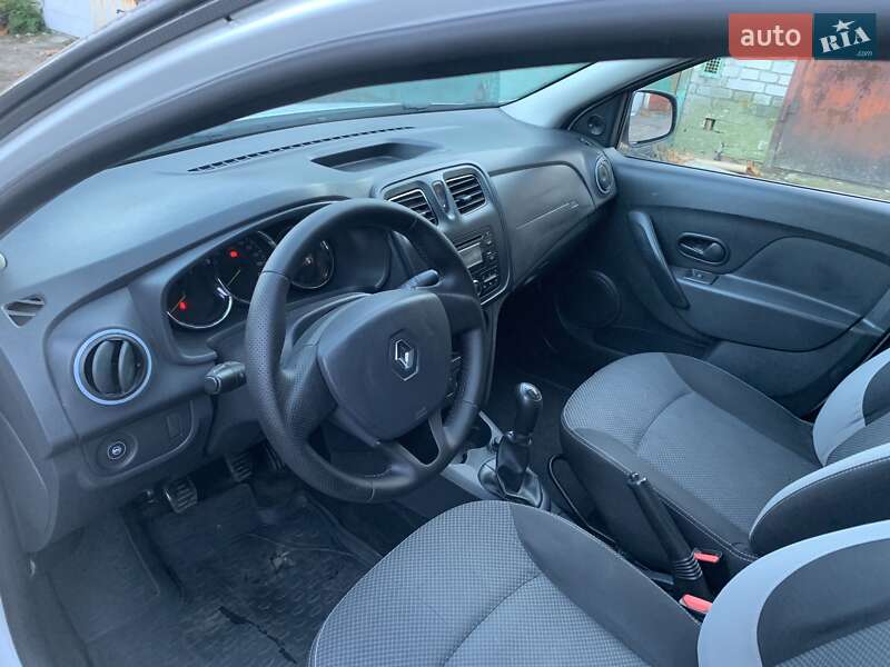 Седан Renault Logan 2016 в Львове фото 22 Седан Renault Logan 2016 в Львове