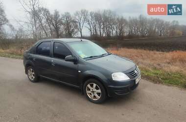 Седан Renault Logan 2011 в Барышевке