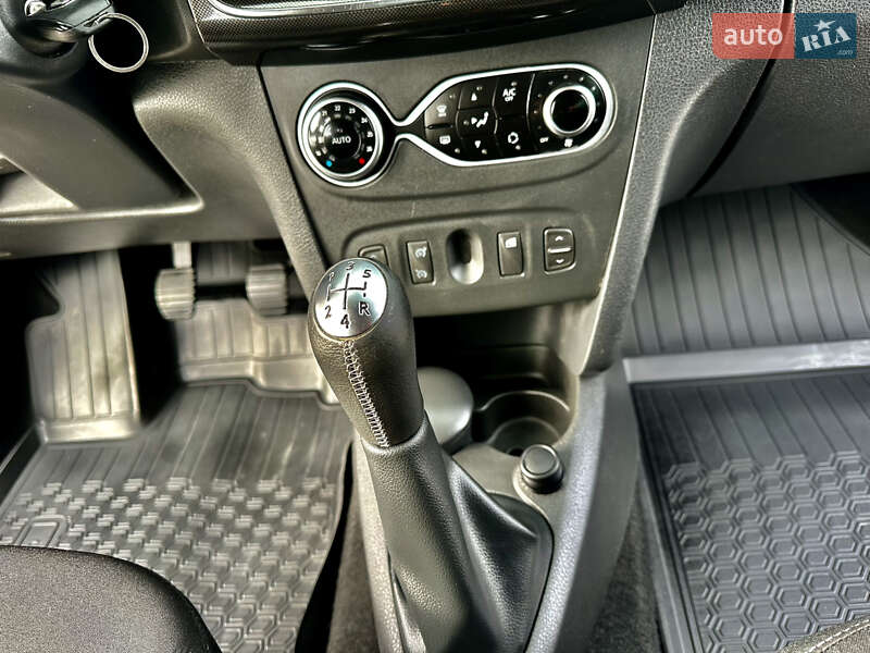 Седан Renault Logan 2022 в Києві фото 44 Седан Renault Logan 2022 в Києві