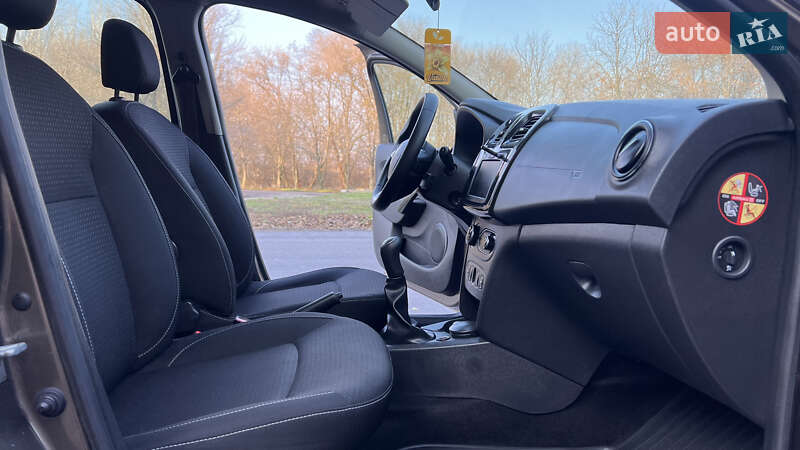 Универсал Renault Logan 2019 в Желтых Водах