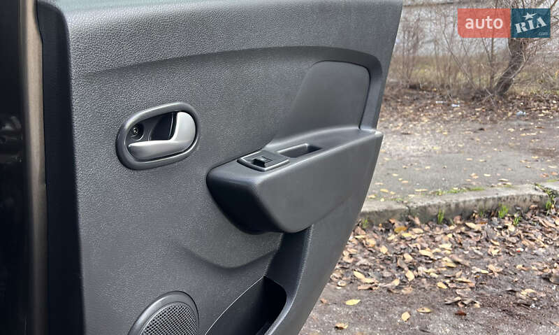 Универсал Renault Logan 2019 в Желтых Водах