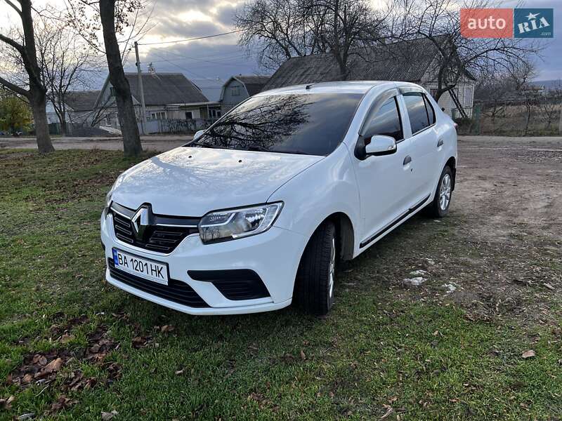 Renault Logan 2021