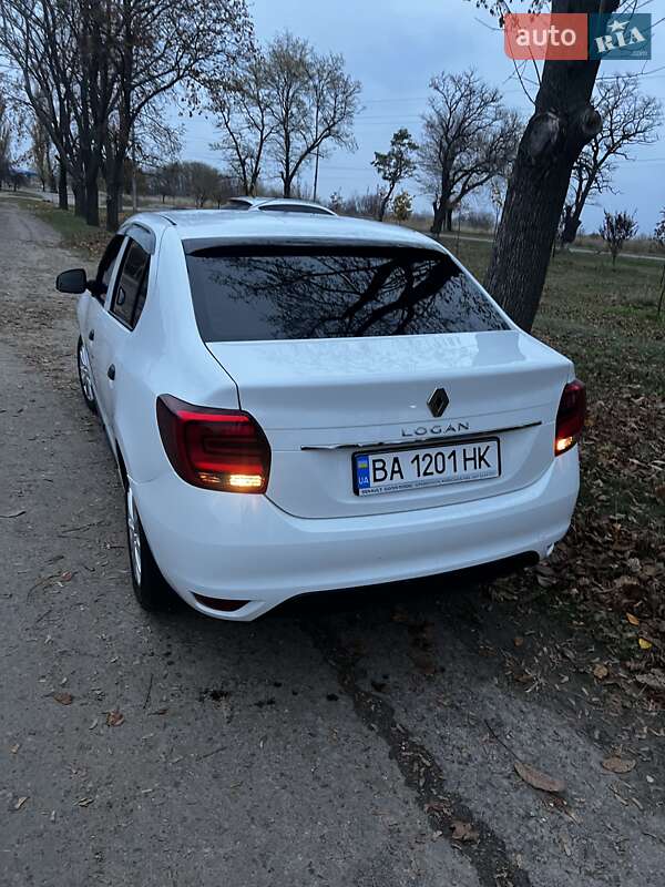 Седан Renault Logan 2021 в Дніпрі