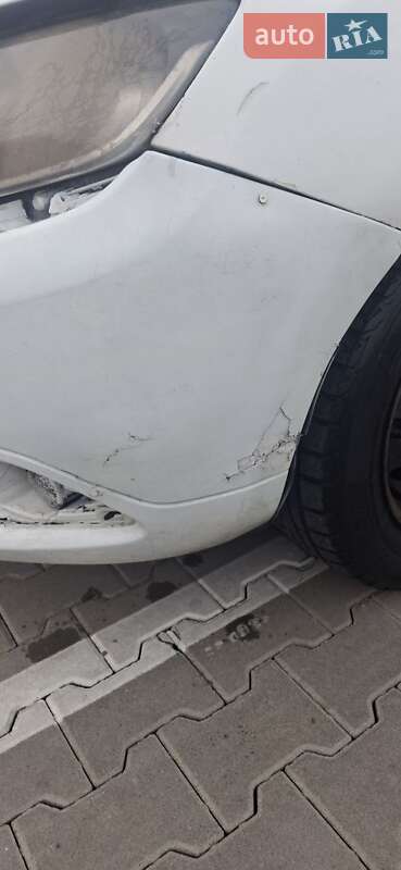 Седан Renault Logan 2013 в Киеве