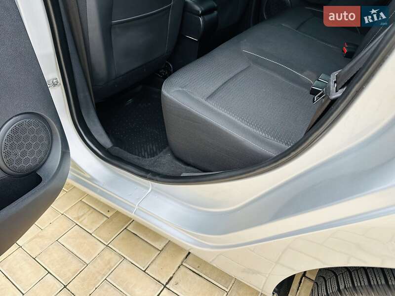 Седан Renault Logan 2018 в Одессе