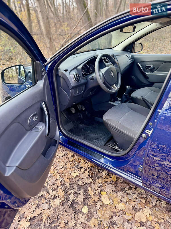 Седан Renault Logan 2014 в Харькове