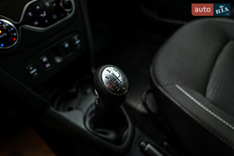 Седан Renault Logan 2020 в Києві