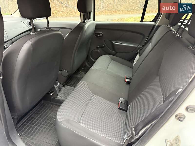 Універсал Renault Logan 2015 в Києві