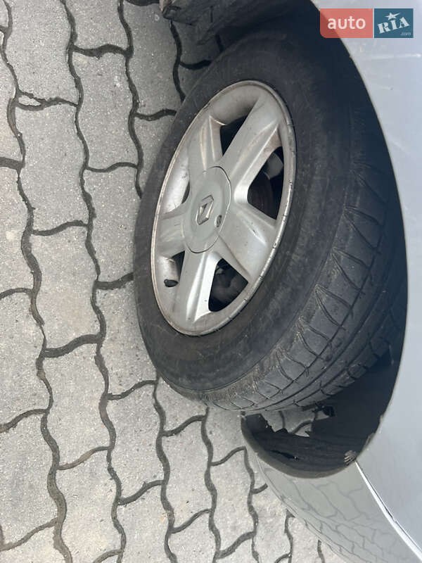 Седан Renault Logan 2013 в Львове фото 4 Седан Renault Logan 2013 в Львове