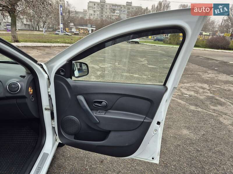 Седан Renault Logan 2016 в Запоріжжі фото 23 Седан Renault Logan 2016 в Запоріжжі