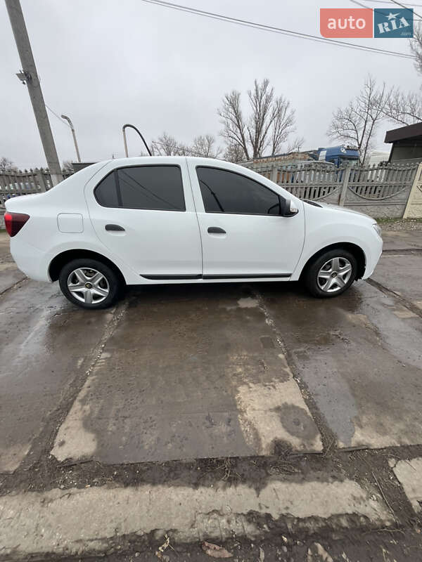 Седан Renault Logan 2020 в Новомосковске