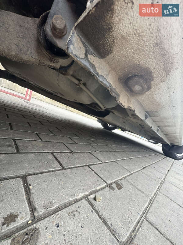 Седан Renault Logan 2015 в Черновцах фото 12 Седан Renault Logan 2015 в Черновцах