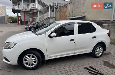 Седан Renault Logan 2015 в Чернівцях