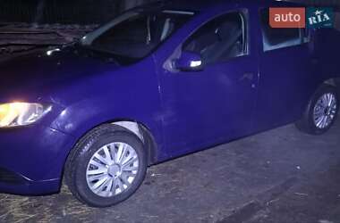 Седан Renault Logan 2015 в Конотопе