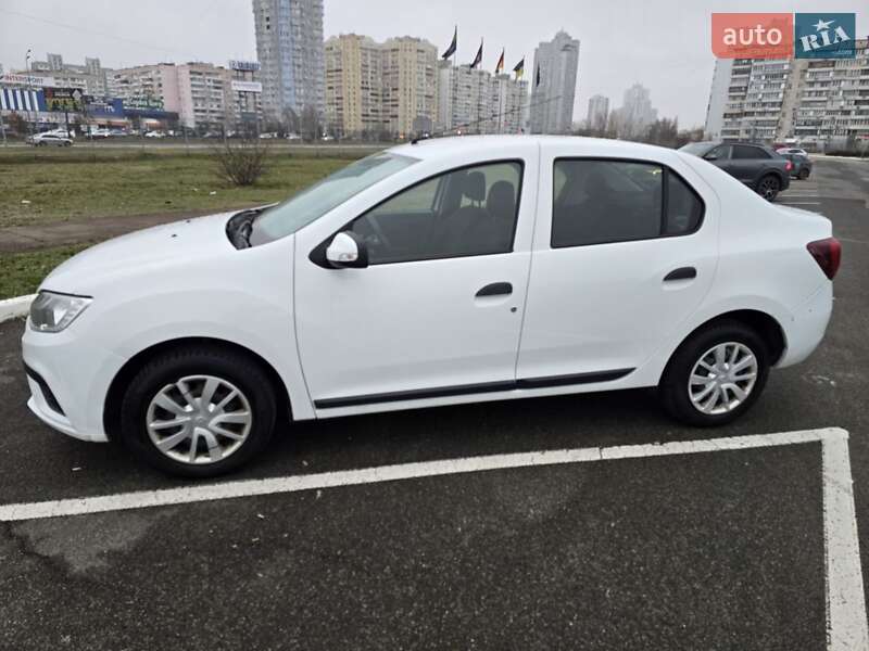 Седан Renault Logan 2019 в Киеве