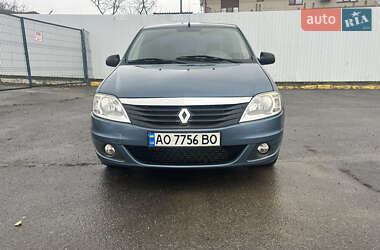 Седан Renault Logan 2012 в Ужгороді