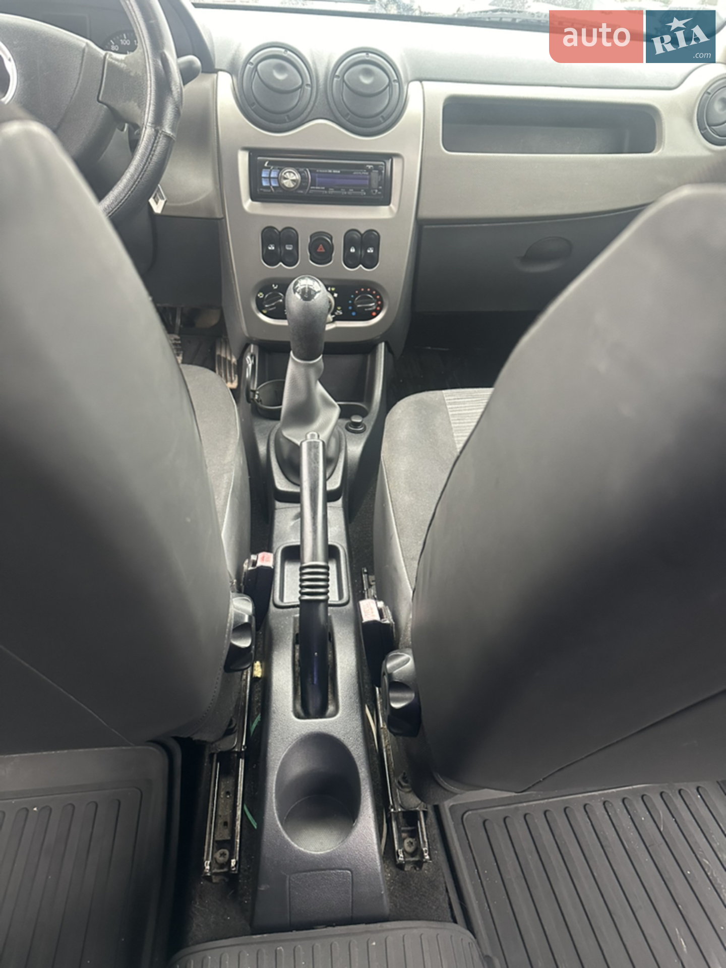 2012 Renault Logan - мініатюра 7
