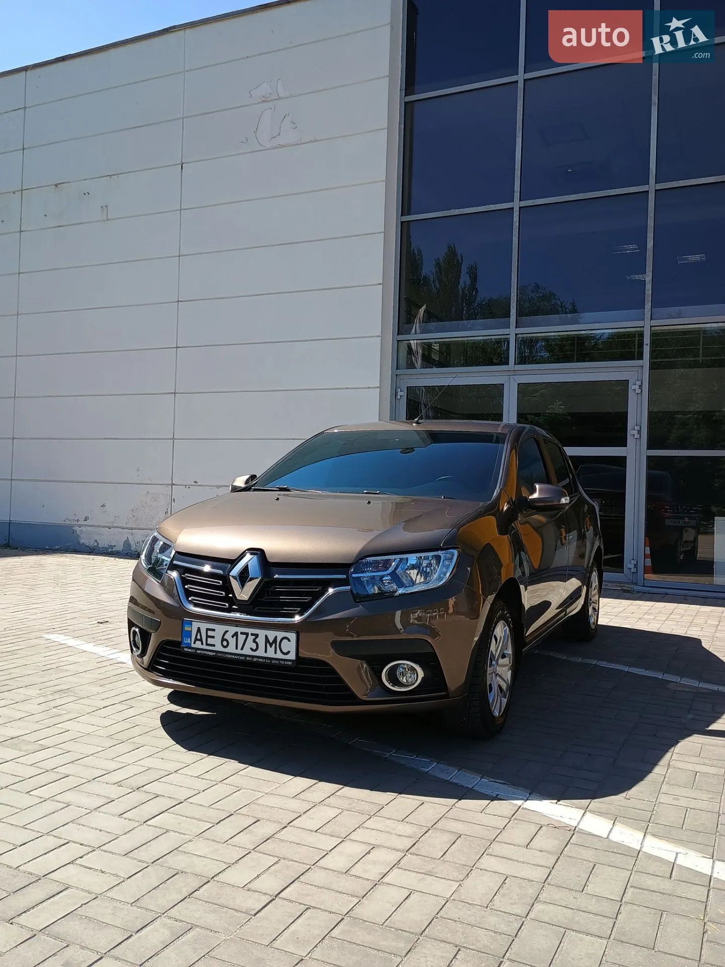 2020 Renault Logan - мініатюра 8