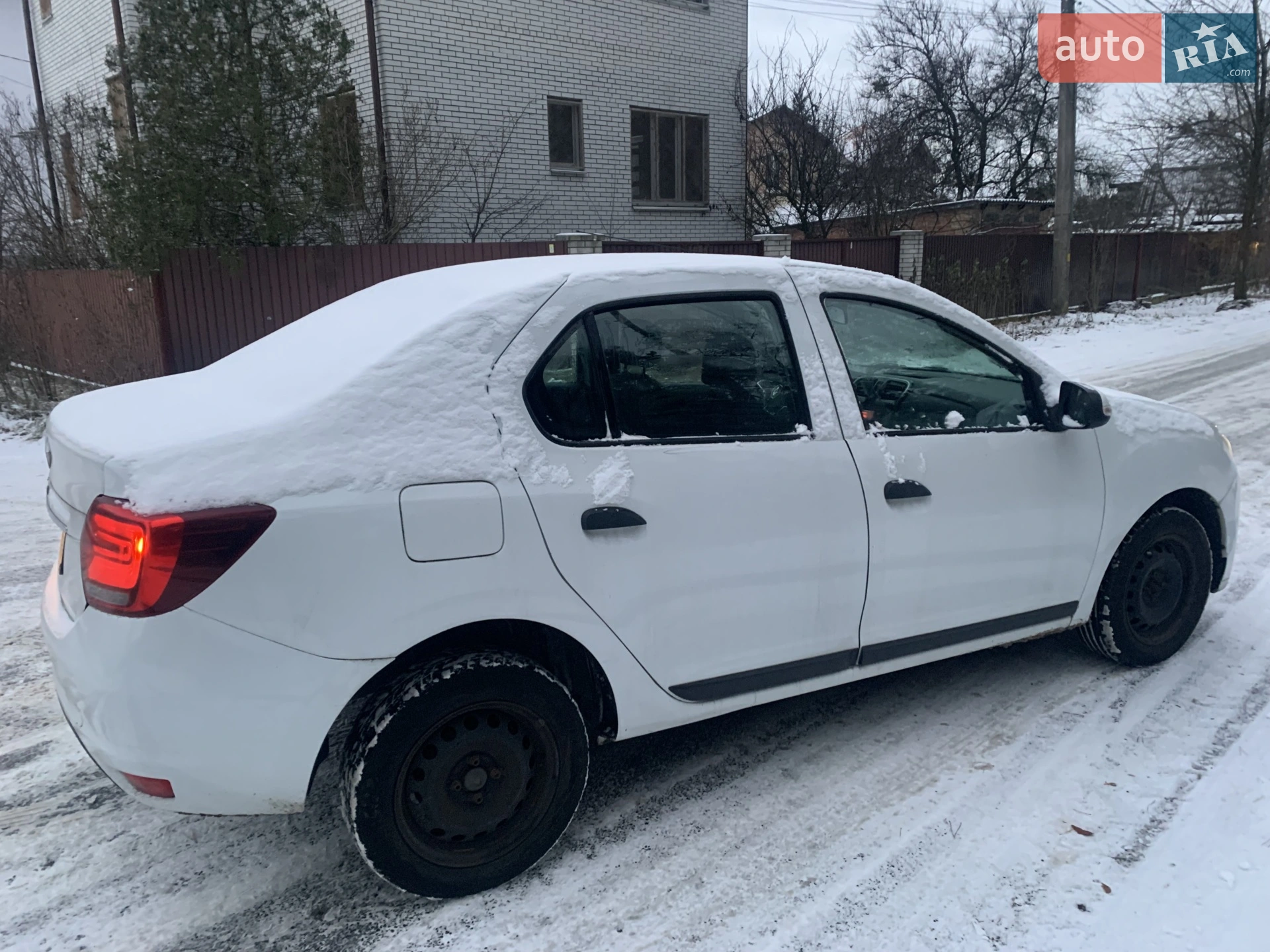 2019 Renault Logan - мініатюра 5