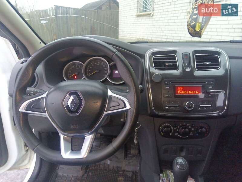 Седан Renault Logan 2017 в Вышгороде