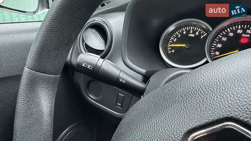 Универсал Renault Logan 2017 в Желтых Водах