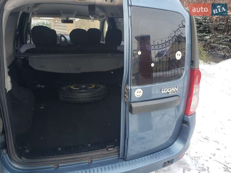 Универсал Renault Logan 2010 в Луцке