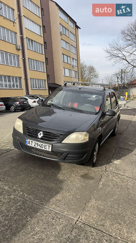 Седан Renault Logan 2009 в Ивано-Франковске