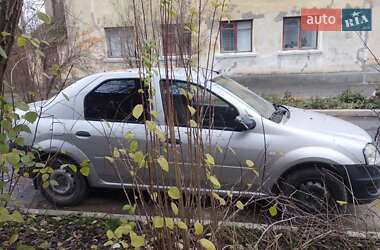Седан Renault Logan 2010 в Измаиле