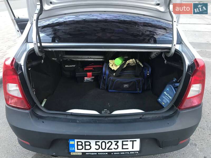 Седан Renault Logan 2010 в Ізмаїлі