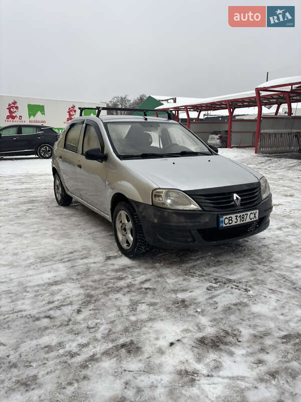 Седан Renault Logan 2010 в Чернигове