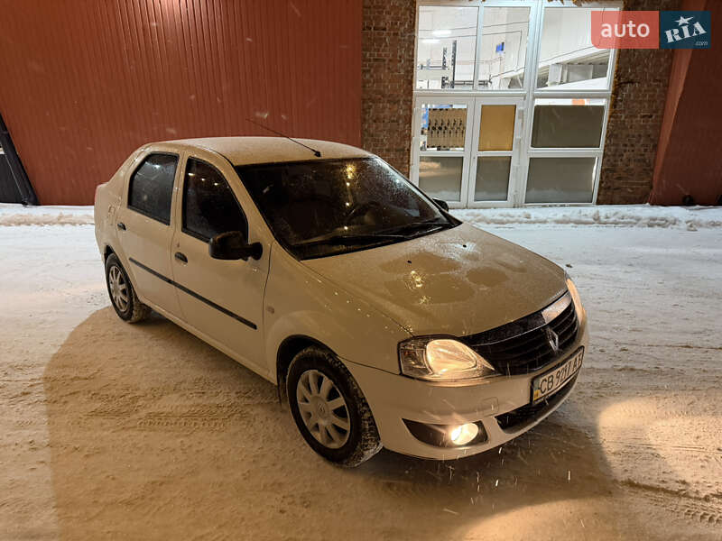 Седан Renault Logan 2011 в Чернигове