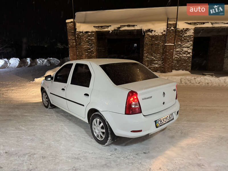 Седан Renault Logan 2011 в Чернигове