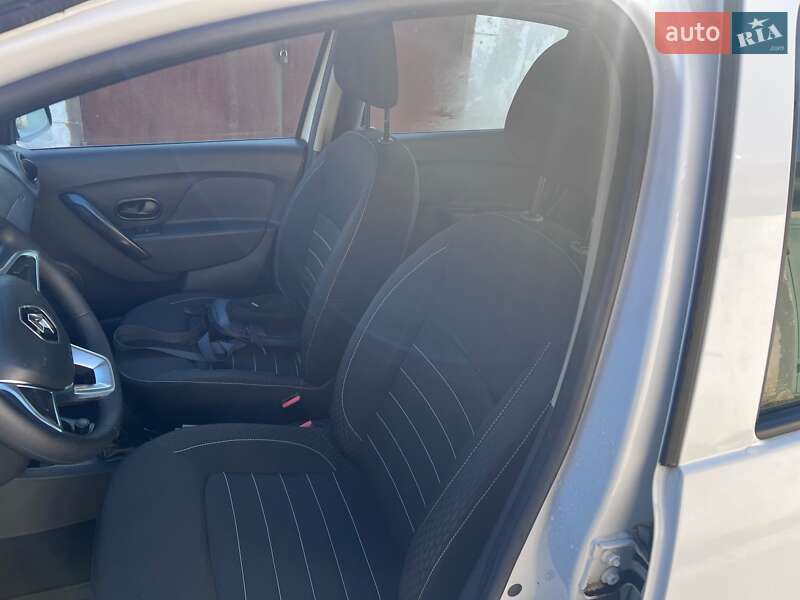 Седан Renault Logan 2021 в Одессе