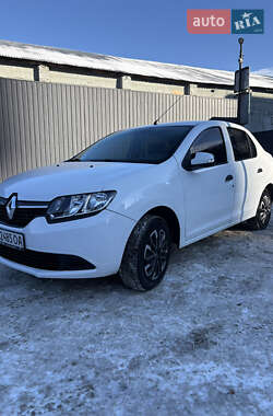 Седан Renault Logan 2016 в Львове