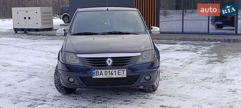 Седан Renault Logan 2011 в Желтых Водах