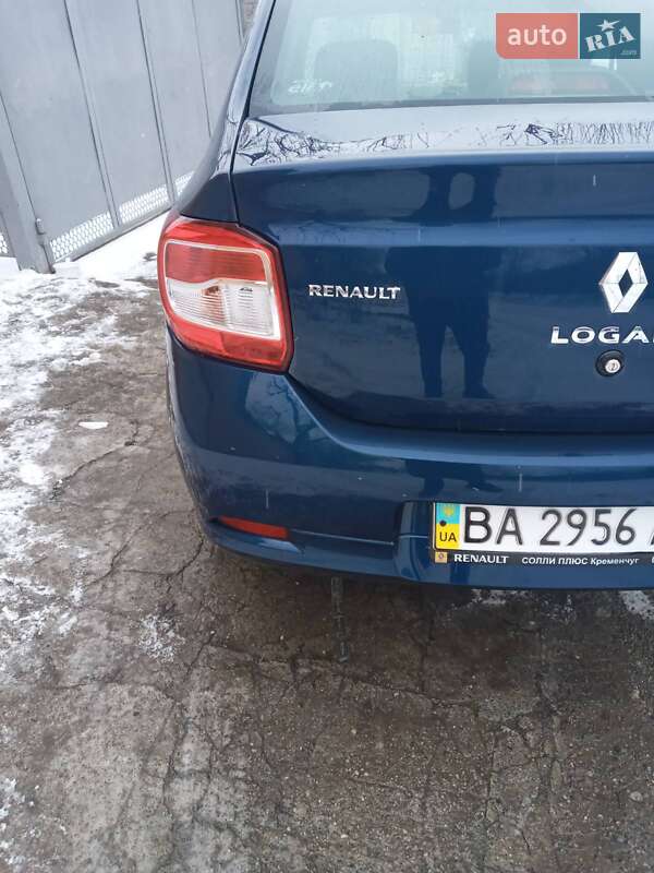 Седан Renault Logan 2015 в Знаменке