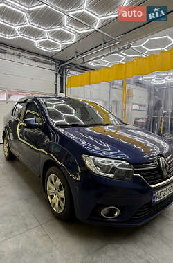 Седан Renault Logan 2019 в Днепре